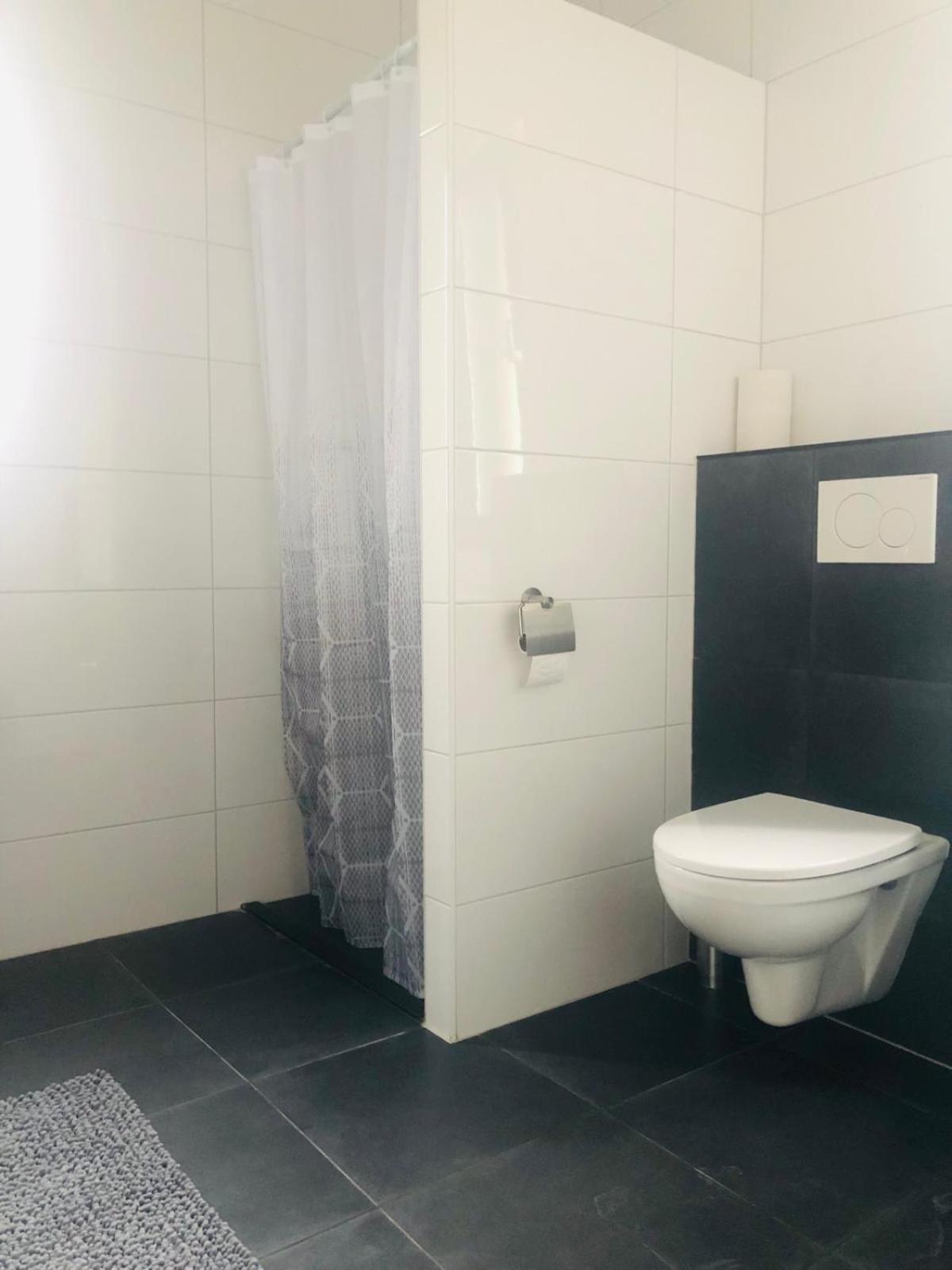 City Zen Apartment Enschede !Free Private Parking Exterior photo
